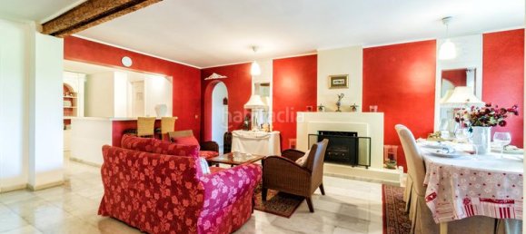 1100m² Hotel in Estepona, Spain No. 123855 2