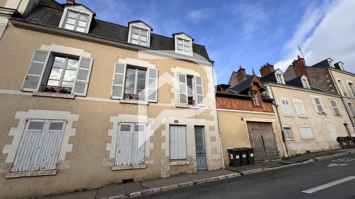 2 bedrooms Apartment in Blois, France No. 42589