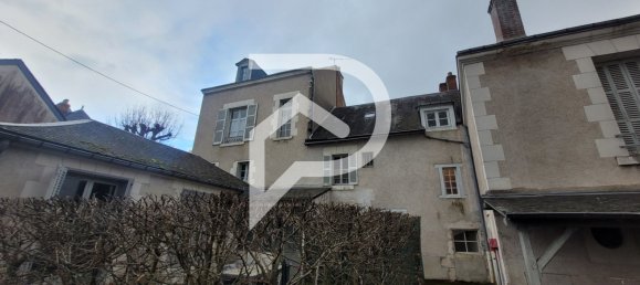 2 bedrooms Apartment in Blois, France No. 42589 10