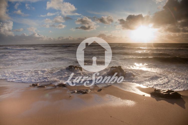 3 bedrooms Apartment in Arvore, Portugal No. 49740