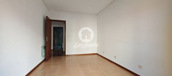 3 bedrooms Apartment in Arvore, Portugal No. 49740 10