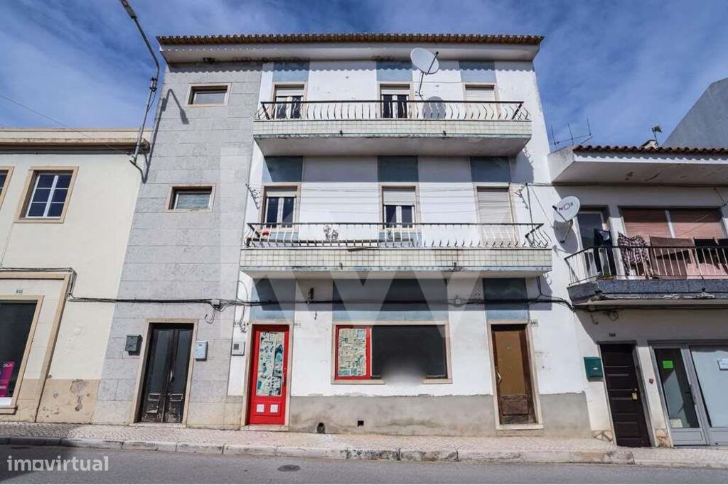 9 غرف نوم بناية في Nazare, Portugal رقم 78268