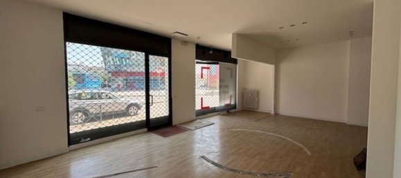 Oficina en Brescia, Italy 131 m² No. 202394 2