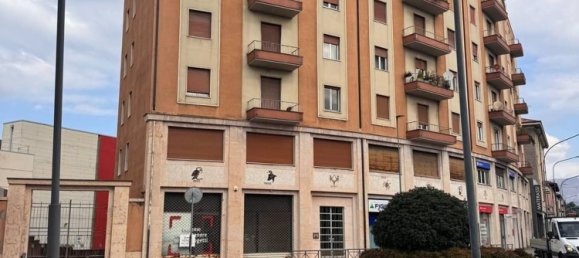 Oficina en Brescia, Italy 131 m² No. 202394 16