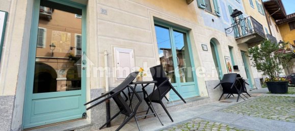 5 rooms Commercial property in Gassino Torinese, Italy No. 276434 5