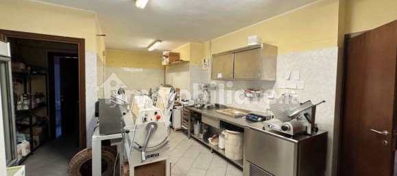 5 rooms Commercial property in Gassino Torinese, Italy No. 276434 29