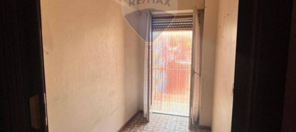 Квартира с 2 спальнями в Лентини, Италия № 352788 11