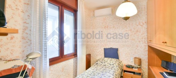 Apartamento de 3 habitaciónes en Seregno, Italy No. 231308 14