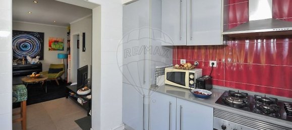 3 Schlafzimmer Haus in Almada, Portugal, Nr. 304724 14