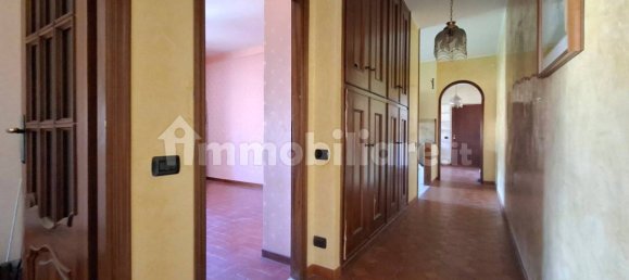 2 bedrooms Apartment in Arcola, Italy No. 330444 18