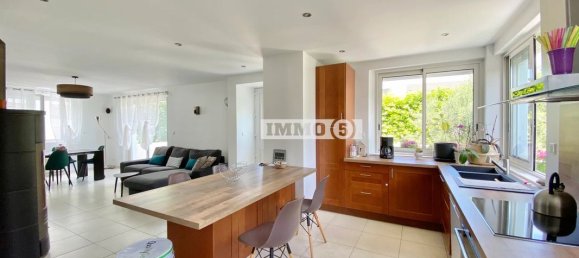 Дом с 5 спальнями в Гурне-сюр-Марн, Франция № 179448 6