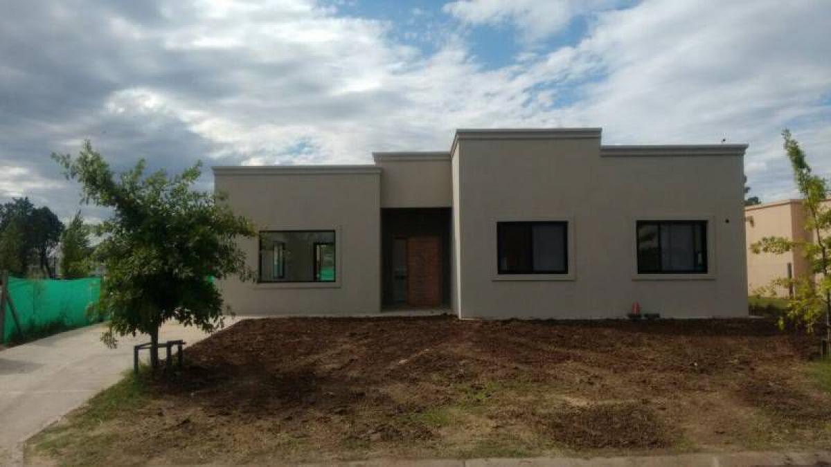 4 غرف نوم منزل في Pilar, Argentina رقم 99222