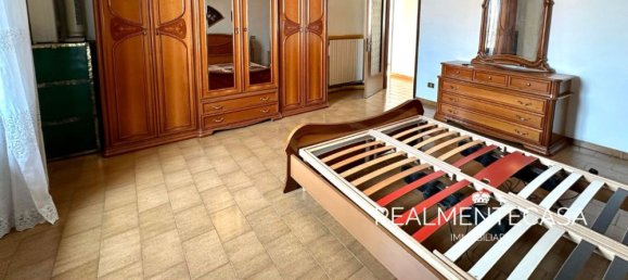 3 rooms Apartment in Abbiategrasso, Italy No. 4638 11