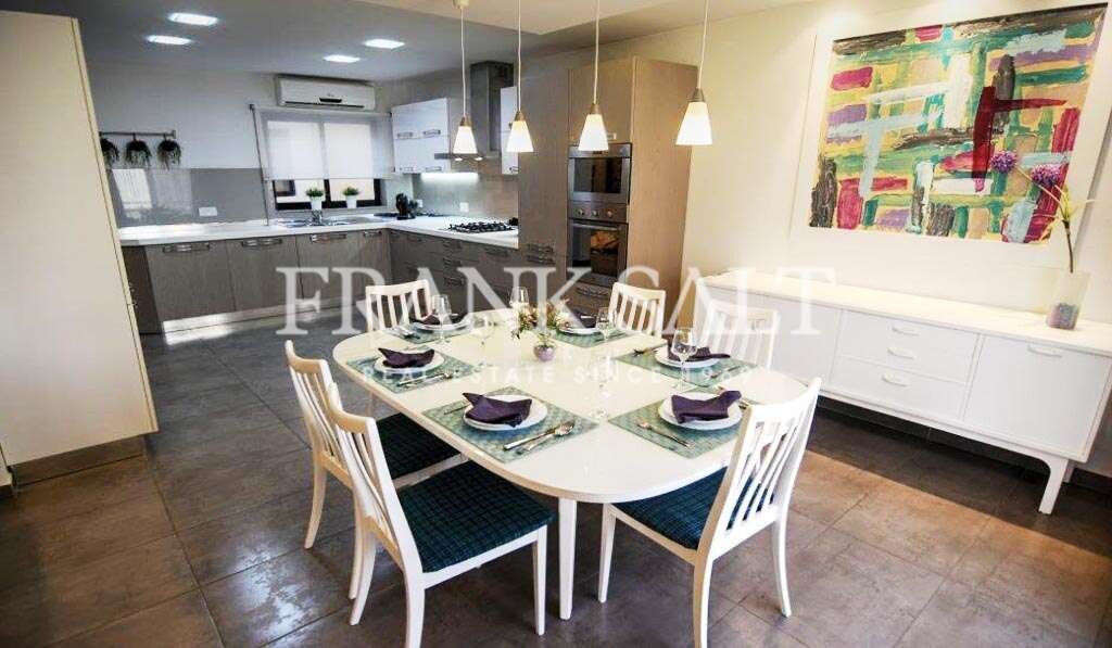 3 chambres Maisonnette à Swieqi, Malta No. 3371