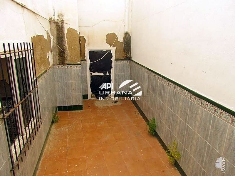 3 bedrooms Apartment in Cordoba, Spain No. 219997