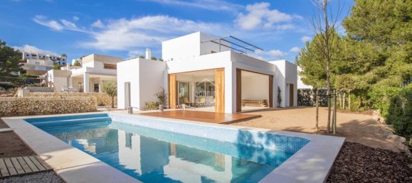 Villa de 4 dormitorios en Es Mercadal, Spain No. 4980 20