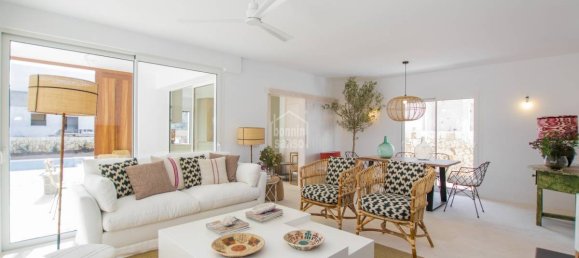 Villa de 4 dormitorios en Es Mercadal, Spain No. 4980 12