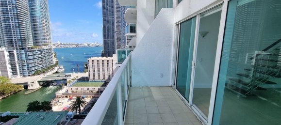2 Schlafzimmer Gewerbliche Immobilien in Miami, USA, Nr. 614445 17