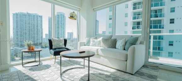 2 Schlafzimmer Gewerbliche Immobilien in Miami, USA, Nr. 614445 2