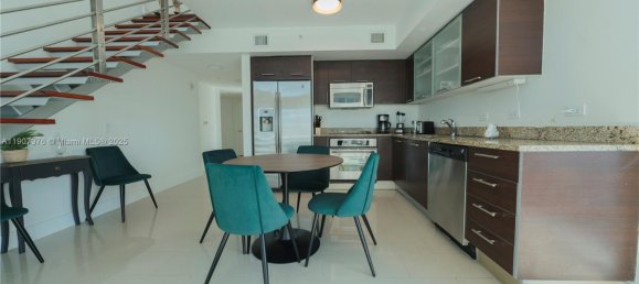 2 Schlafzimmer Gewerbliche Immobilien in Miami, USA, Nr. 614445 15