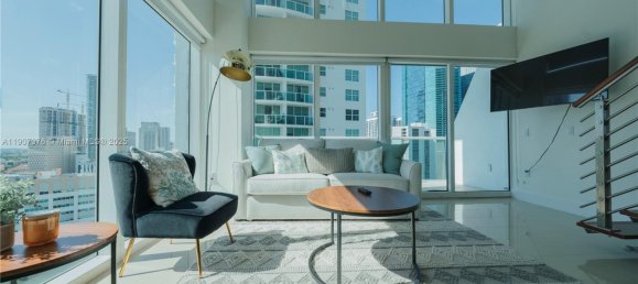 2 Schlafzimmer Gewerbliche Immobilien in Miami, USA, Nr. 614445 3