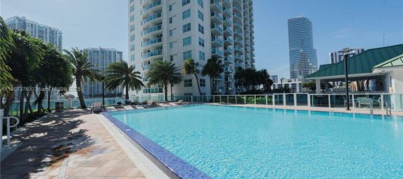 2 Schlafzimmer Gewerbliche Immobilien in Miami, USA, Nr. 614445 24