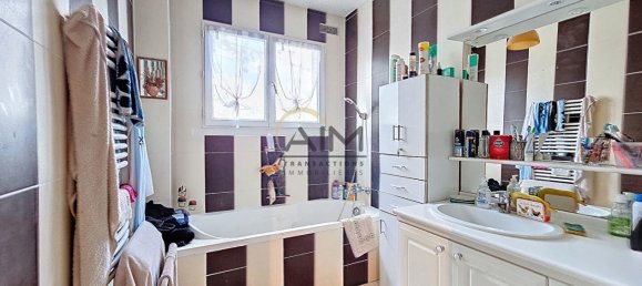 3 Schlafzimmer Haus in Montlouis-sur-Loire, France, Nr. 58198 4