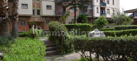 1 bedroom Apartment in Palermo, Italy No. 251383 4