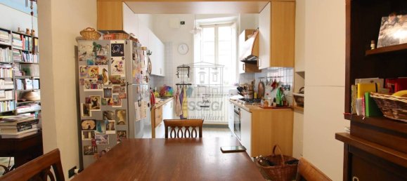 3 Schlafzimmer Wohnung in Lucca, Italy, Nr. 268256 3