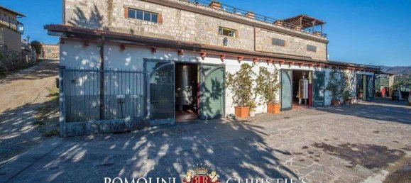 4 bedrooms Villa in Gaiole in Chianti, Italy No. 148816 6