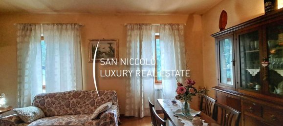 7 rooms Duplex in Vaglia, Italy No. 192619 2