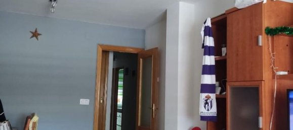 3 Schlafzimmer Wohnung in Olmedo, Spain, Nr. 165998 3