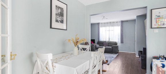 3 bedrooms Commercial property in Twickenham, United Kingdom No. 8490 10