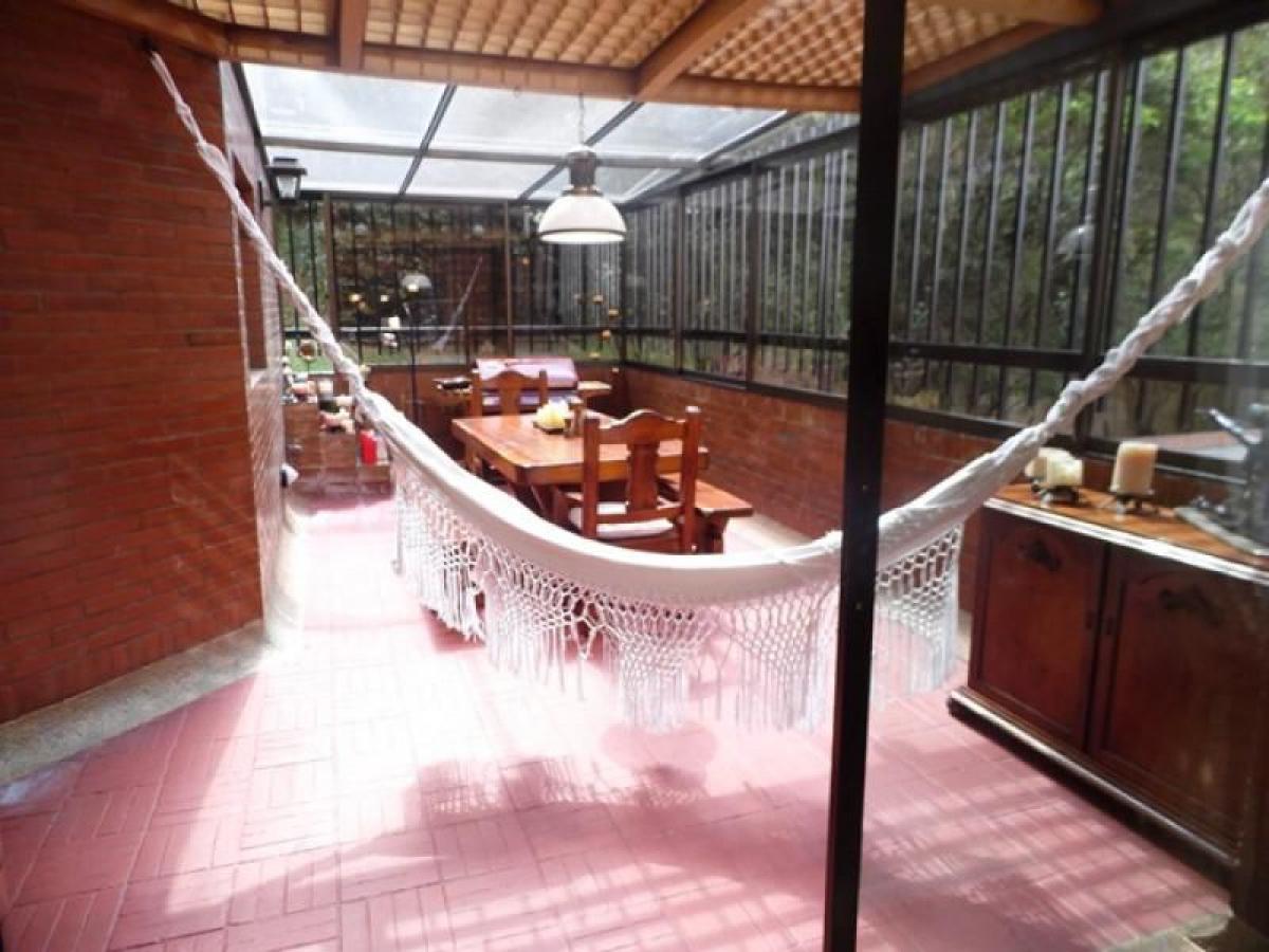 3 bedrooms House in Bogota, Colombia No. 10863