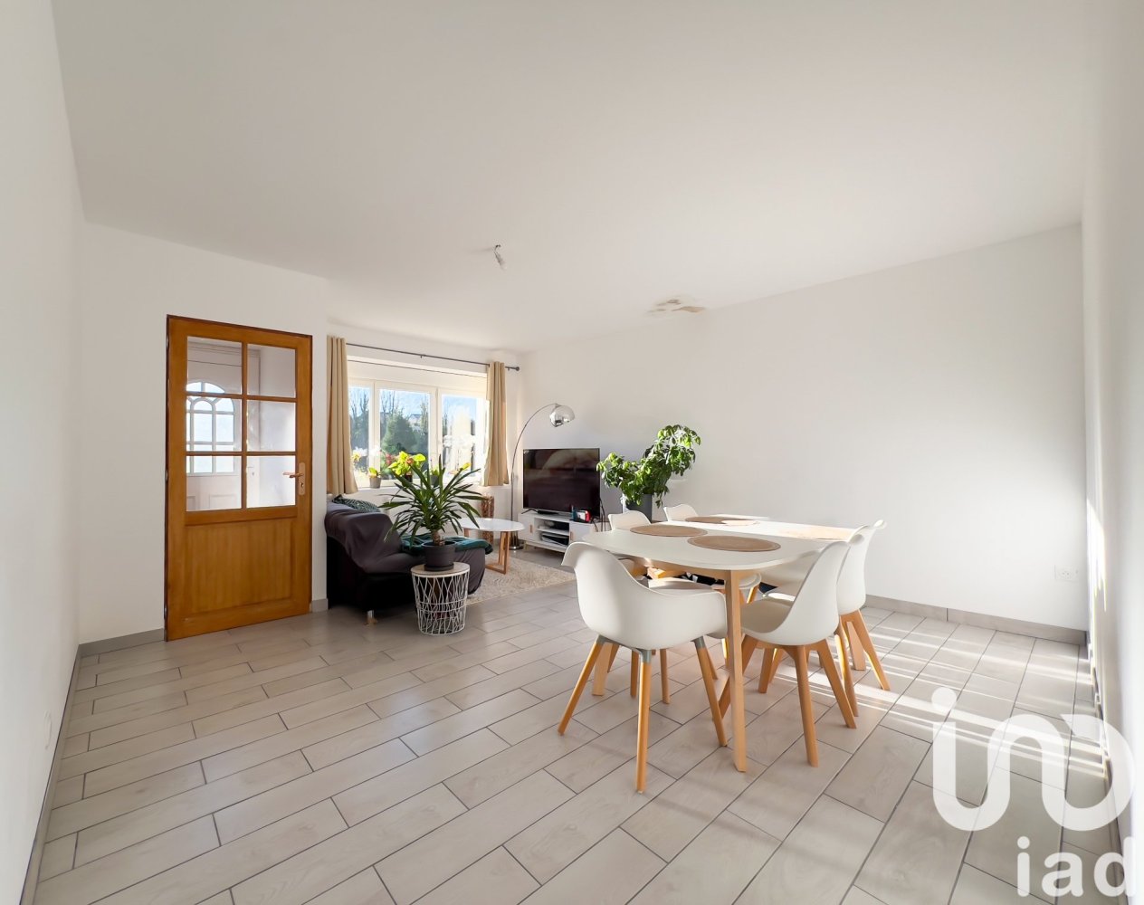 3 bedrooms House in Renwez, France No. 158059