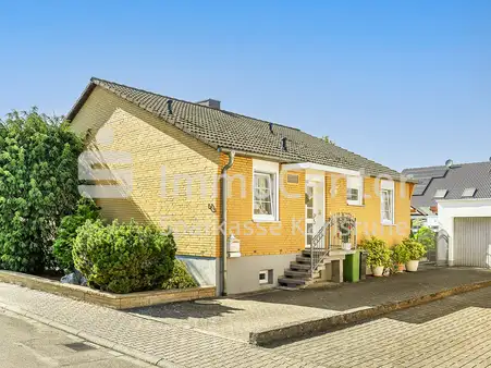 2 غرف نوم بنغالو في Karlsruhe, Germany رقم 282211