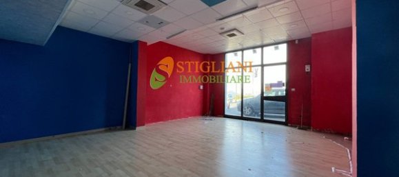 80m² Commercial property in Campobasso, Italy No. 145836 7