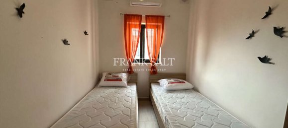 2 bedrooms Penthouse in Pieta, Malta No. 9593 9