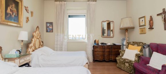 5 bedrooms Penthouse in Madrid, Spain No. 183952 9