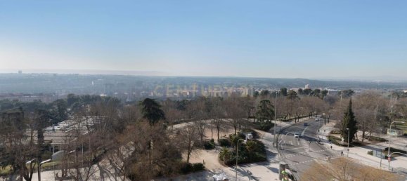 5 bedrooms Penthouse in Madrid, Spain No. 183952 36