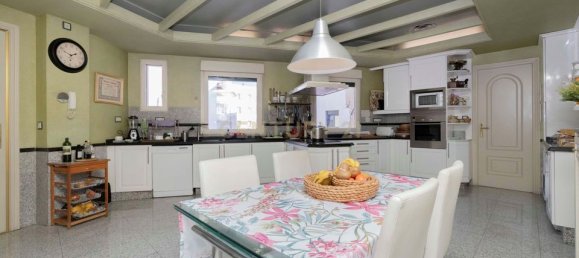 5 bedrooms Penthouse in Madrid, Spain No. 183952 25