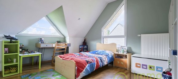 Casa de 5 dormitorios en Caestre, France No. 259667 9