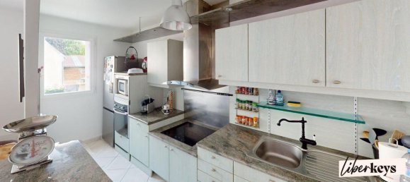 2 chambres Appartement à Maurecourt, France No. 327997 3