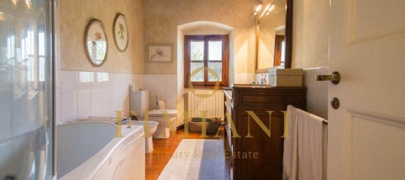 6 غرف نوم فيلا في Impruneta, Italy رقم 189727 15