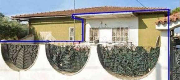 2 bedrooms Apartment in Mondragone, Italy No. 283633 3