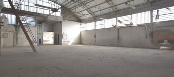 1400m² Warehouse in Cesena, Italy No. 149713 24