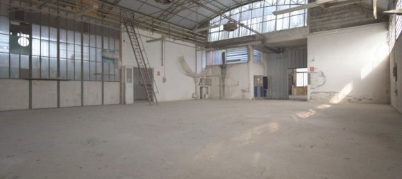 1400m² Warehouse in Cesena, Italy No. 149713 23