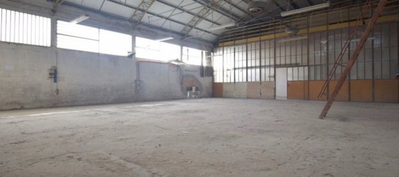 1400m² Warehouse in Cesena, Italy No. 149713 22