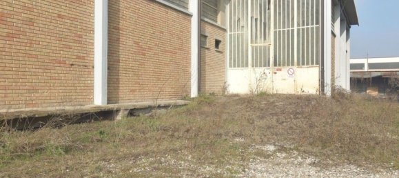 1400m² Warehouse in Cesena, Italy No. 149713 16