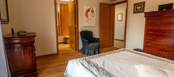 3 bedrooms Villa in Montenegro, Portugal No. 98946 17